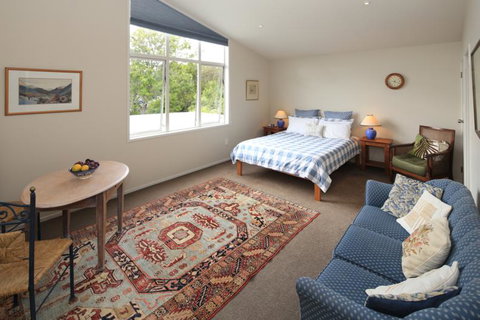 Studio 33 - Accommodation New Zealand 1