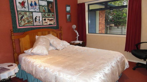 Bird Haven B & B - Accommodation New Zealand 1