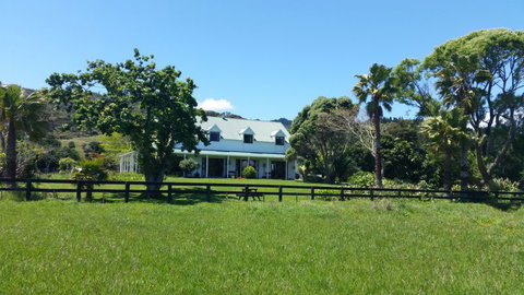 Jacaranda Lodge - Accommodation New Zealand 0