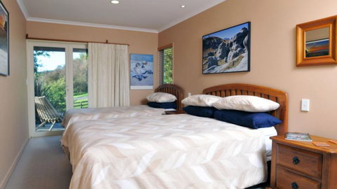 124 On Brunswick Bed And Breakfast - Accommodation New Zealand 5