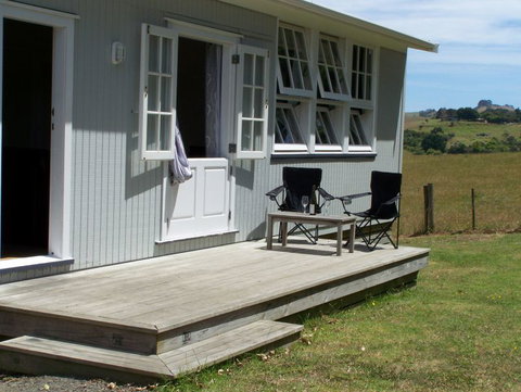 The School House At Ruishton Cottage - Accommodation New Zealand 0