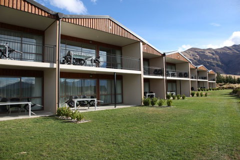 Lake Wanaka Apartments - Accommodation New Zealand 0