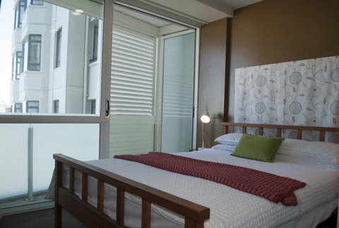 Mod On The Quad - Auckland City Apartment - Accommodation New Zealand 8