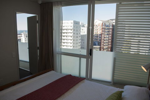 Mod On The Quad - Auckland City Apartment - Accommodation New Zealand 10