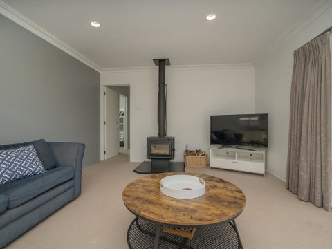 Sea-cluded - Hahei Holiday Home - Accommodation New Zealand 2