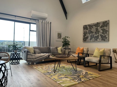 SEAduction Luxury Apartment - Accommodation New Zealand 3