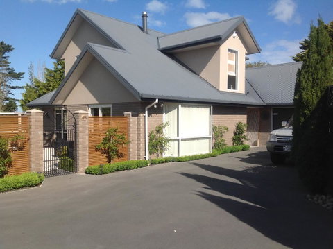 Seaside/Golf B N B - Accommodation New Zealand 0