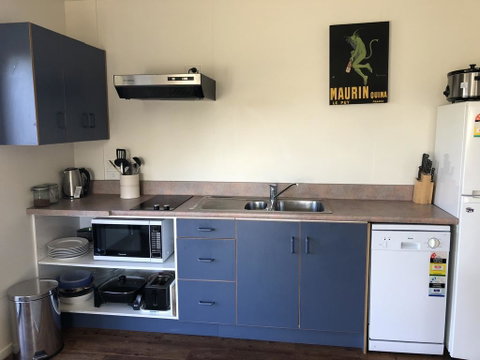 Shed Apartment - Accommodation New Zealand 3