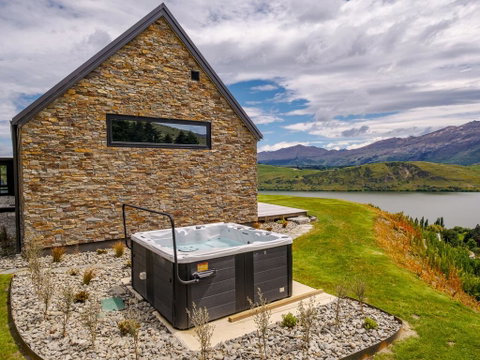 Sicilian Luxury Retreat - Accommodation New Zealand 0