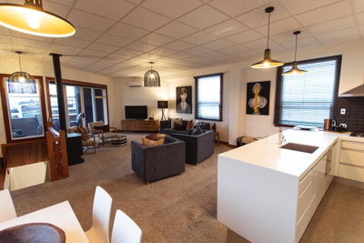 STAY CENTRAL - THE PENTHOUSE