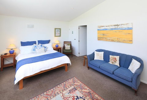 Studio 33 - Accommodation New Zealand 1