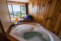 SUPACUTE CHARACTER COTTAGE WIFI SKY TV SPA BATH SPA BATH DBLE KAYAK AND POSSIBLY A CAR