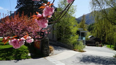 The Arrow Hotel