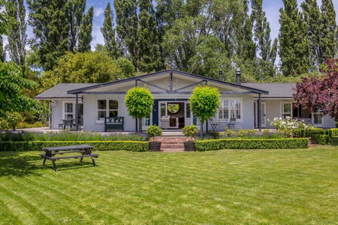 The Cattlestop & The Milkshed - Accommodation New Zealand 1