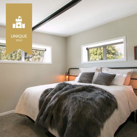 The Cowshed - Accommodation New Zealand 3