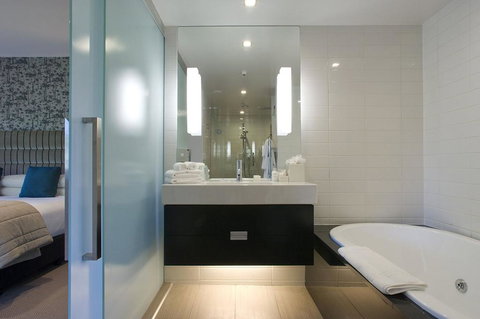 The George - Accommodation New Zealand 3