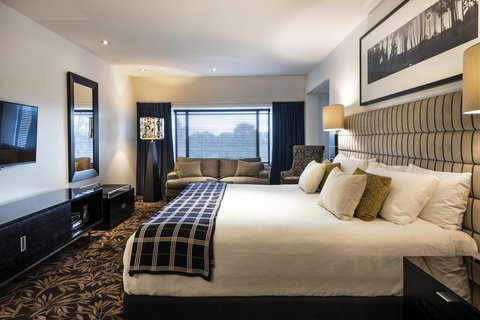 The George - Accommodation New Zealand 0