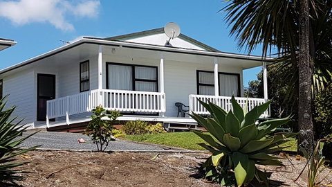 The Heart Of Opononi - Accommodation New Zealand 0