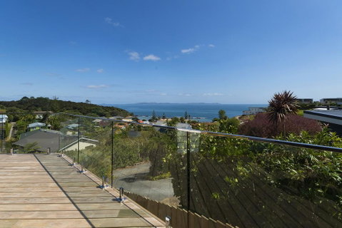 The Mariner's Post - Cable Bay Holiday Home - Accommodation New Zealand 1