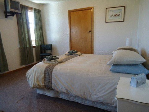The Pier Lodge Bed And Breakfast - Accommodation New Zealand 0