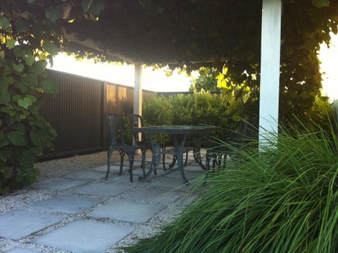 The Snug - Accommodation New Zealand 0