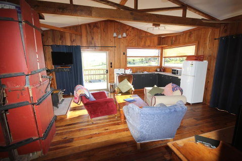 The Woolshed, Cassie's Farm - Accommodation New Zealand 1