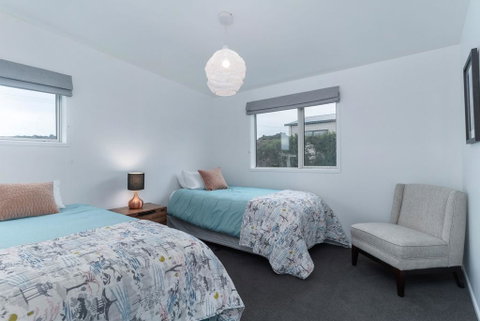 The Yellow House - Accommodation New Zealand 2