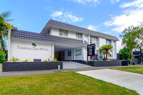 Thermal Oak Motel - Accommodation New Zealand 0