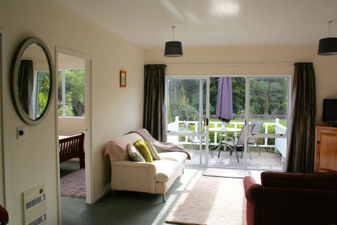 Totara Studios - Accommodation New Zealand 3