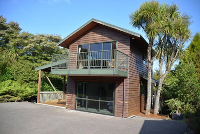 Treetops Cottage At The Castle
