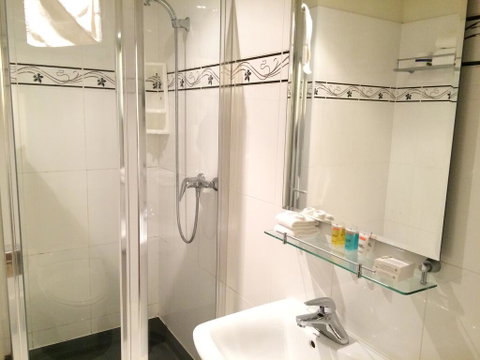 Trinity Hotel - Accommodation New Zealand 1