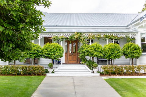 Villa Walton Bed & Breakfast - Accommodation New Zealand 1