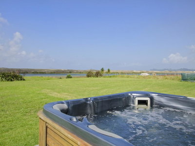 Waipu Dunes With Spa - Waipu Cove Holiday Home