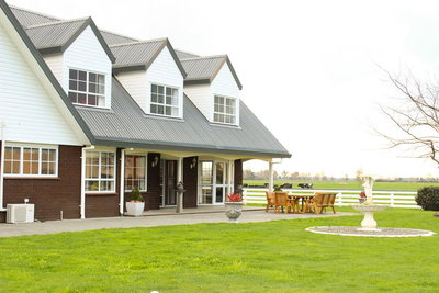 Wairere Falls Lodge
