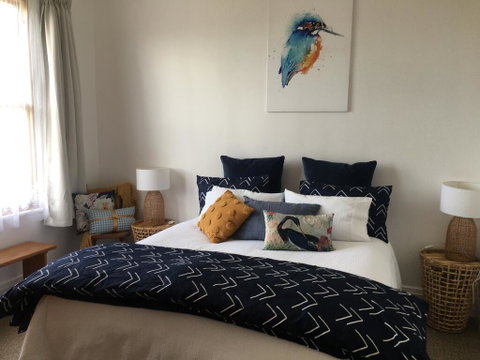 Wee Blue - Central Cosy Villa - Accommodation New Zealand 0