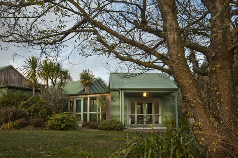 Whakaipo Lodge - Accommodation New Zealand 3