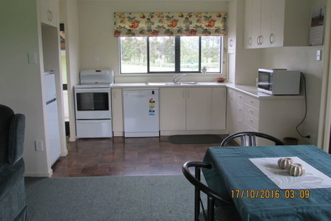 Wilderness Cottage - Accommodation New Zealand 1