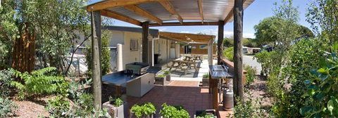 Pohara Beach TOP 10 Holiday Park - Accommodation New Zealand 0