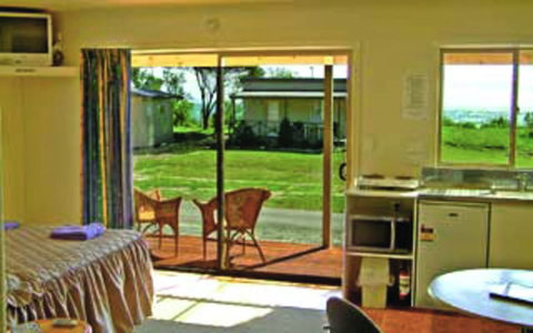 Pohara Beach TOP 10 Holiday Park - Accommodation New Zealand 6