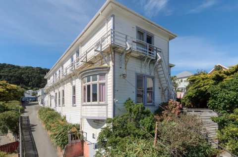 Rowena's City Lodge - Accommodation New Zealand 0
