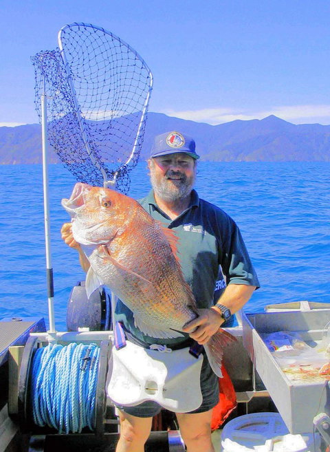 Okiwi Bay Holiday Park & Convenience Store - Accommodation New Zealand 3