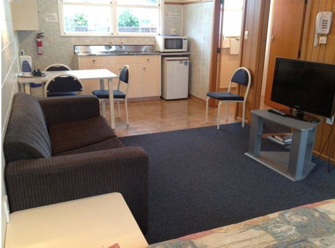 Endeavour Lodge Motel - Accommodation New Zealand 9