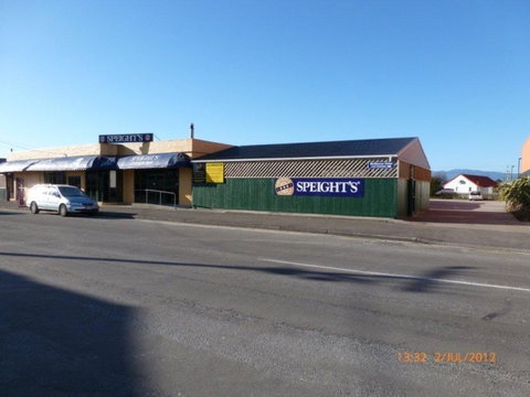 McManus Hotel - Accommodation New Zealand 9