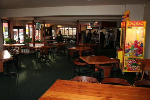 McManus Hotel - Accommodation New Zealand 13
