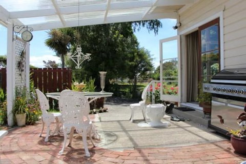 TIMEOUT Bed & Breakfast - Accommodation New Zealand 7