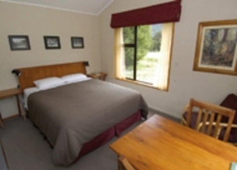 Knobs Flat Accommodation - Accommodation New Zealand 0