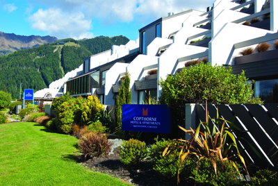 Copthorne Hotel & Apartments Queenstown Lakeview
