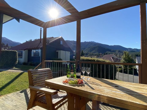 LAKE VILLA 467 - Accommodation New Zealand 3