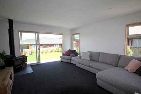 15 Hepburn Lane - Accommodation New Zealand 3