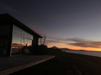 180 seaviews superior coastal cottage